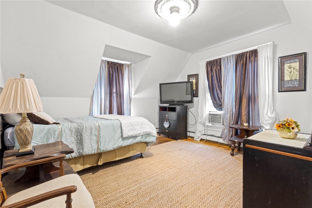 83 Summer Street Woonsocket, RI 02895 - Photo 12 of 37