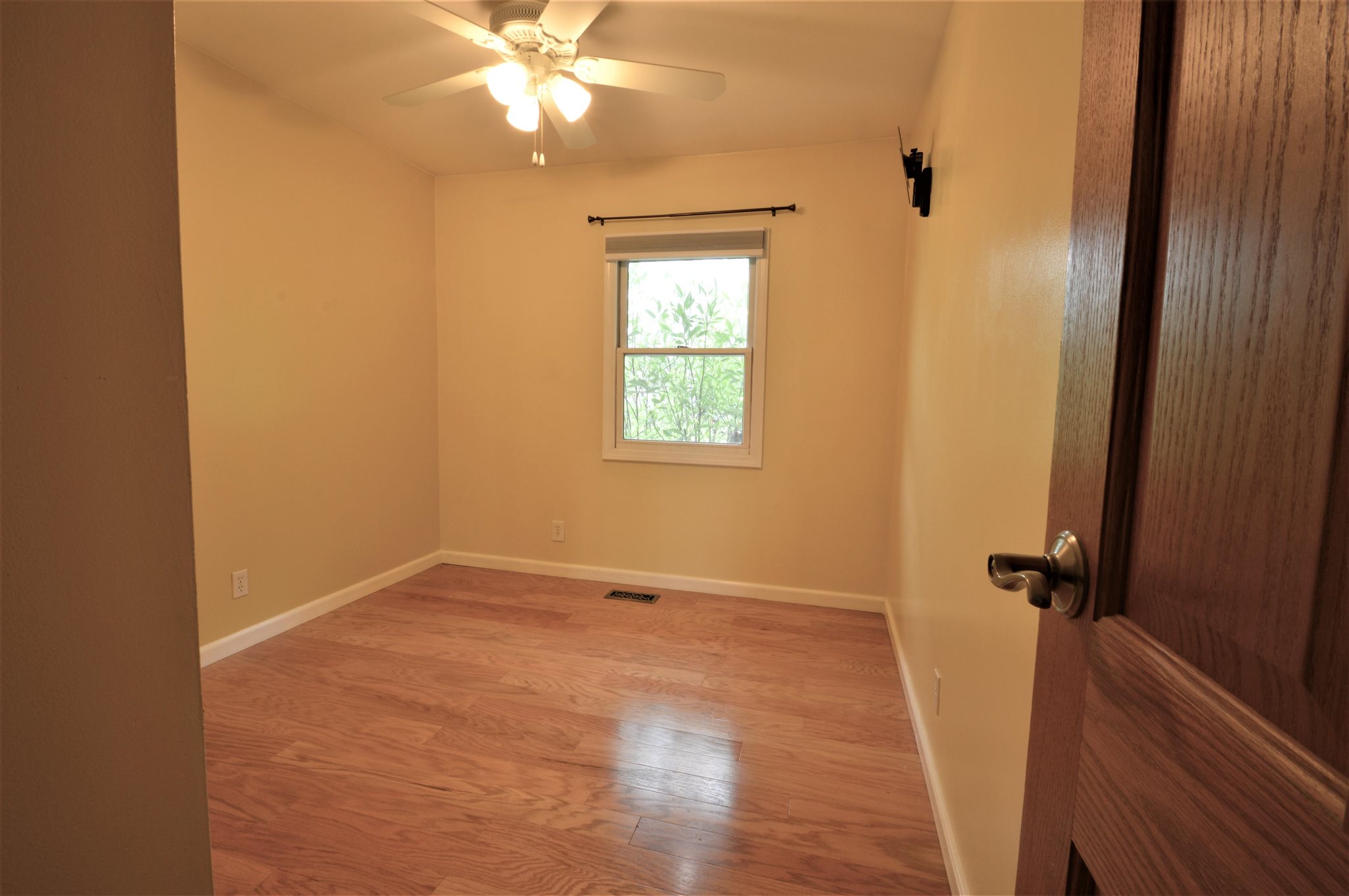 1205 Cinnamon Road Fort Wayne, IN 46825 - Photo 12 of 30 Gallery Image 12