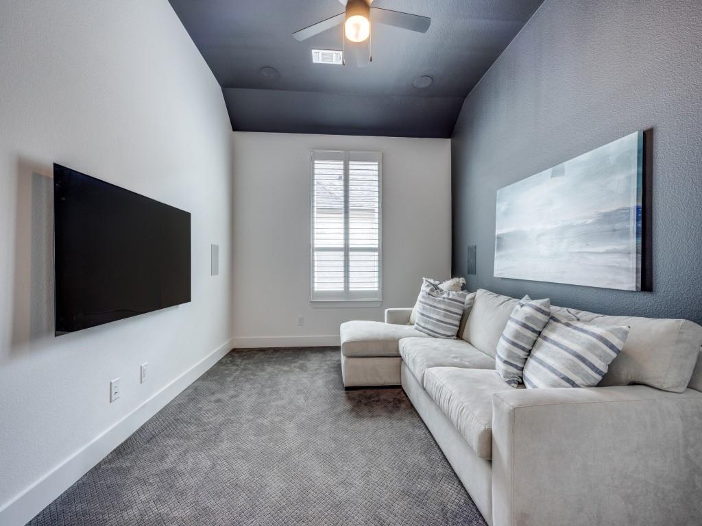 1823 Bell Court Van Alstyne, TX 75495 - Photo 8 of 17