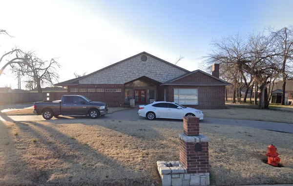 $835 | 529 North Fonshill Avenue, Oklahoma City, OK 73117