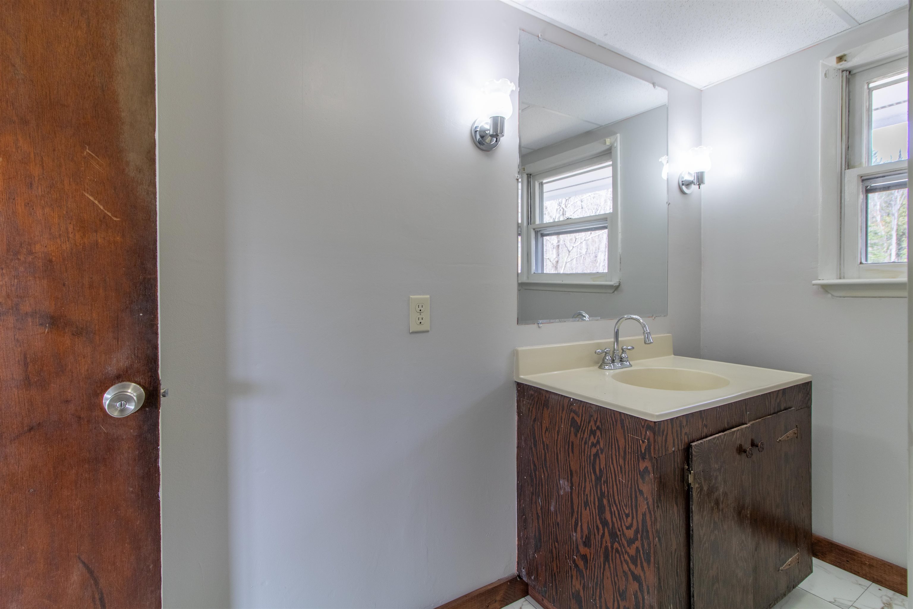 2029 10 Mile Square Road Charleston, VT 05846 - Photo 23 of 39