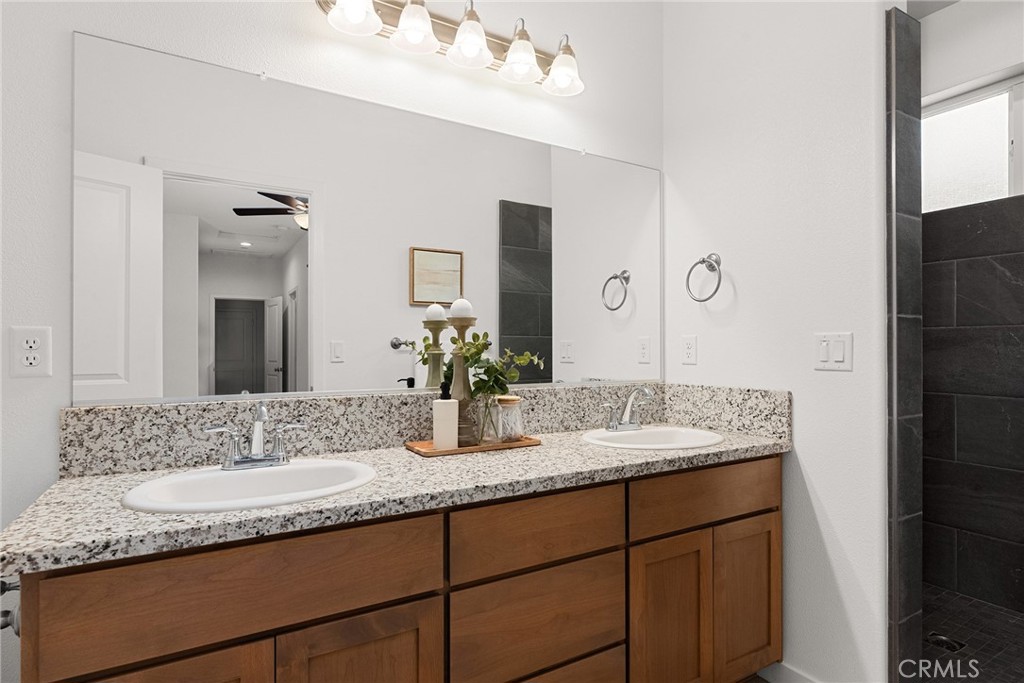 377 Bellamy Terrace Chico, CA 95973 - Photo 20 of 44 Primary bath