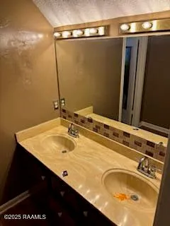 $75,000 | 106 Holmes Drive, Abbeville, LA 70510