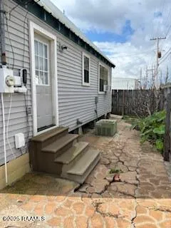 $75,000 | 106 Holmes Drive, Abbeville, LA 70510