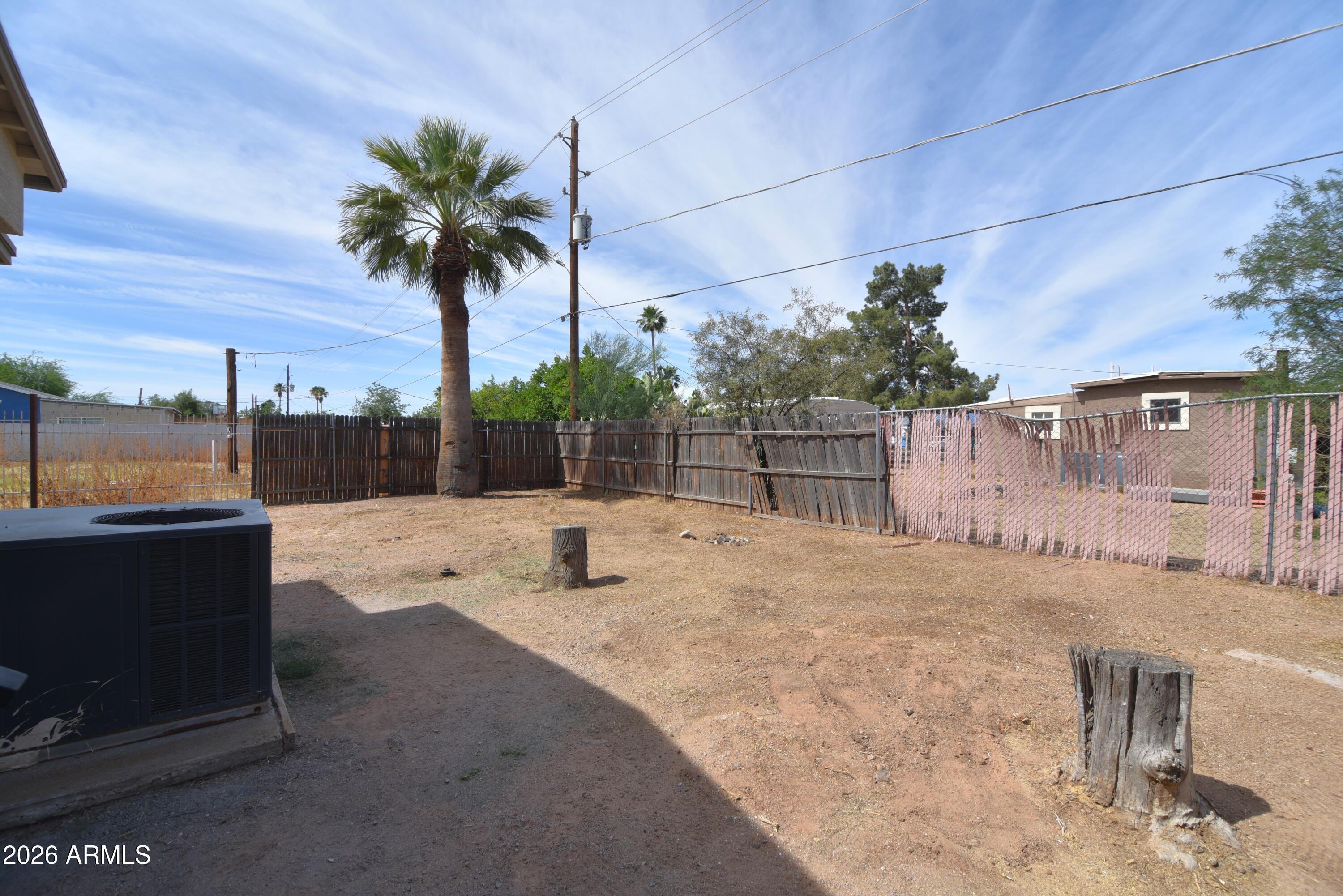 508 South 98th Street Mesa, AZ 85208 - Photo 28 of 34 a view of a backyard with a patio