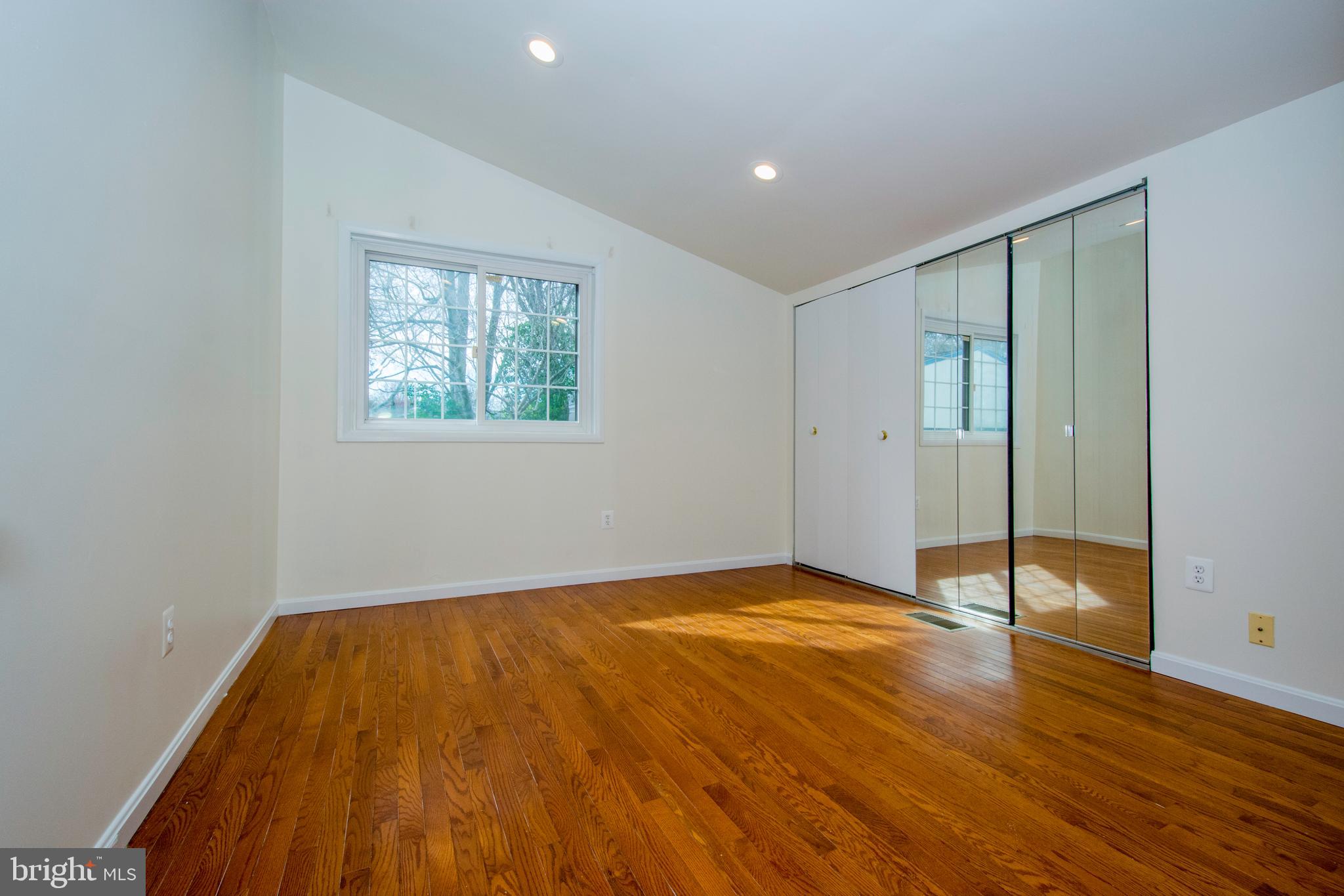9317 Farewell Road Columbia, MD 21045 - Photo 12 of 30