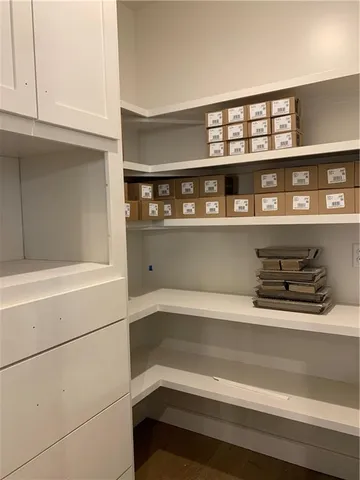 $700,000 | 10411 North Liberty Street, Kansas City, MO 64155