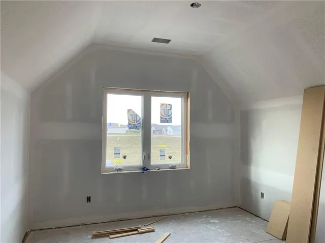 $700,000 | 10411 North Liberty Street, Kansas City, MO 64155