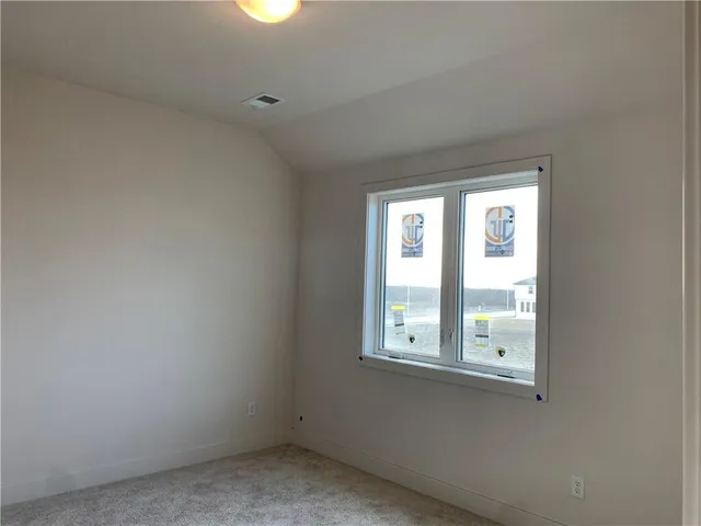 $700,000 | 10411 North Liberty Street, Kansas City, MO 64155