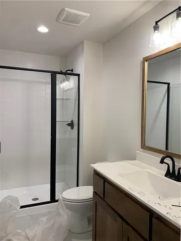 $700,000 | 10411 North Liberty Street, Kansas City, MO 64155