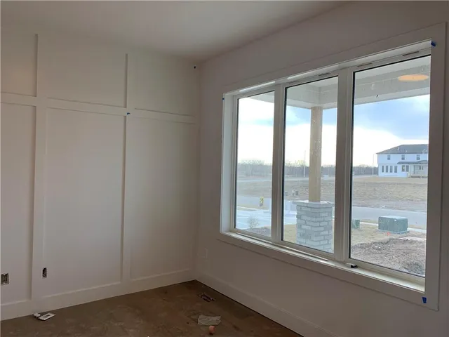 $700,000 | 10411 North Liberty Street, Kansas City, MO 64155