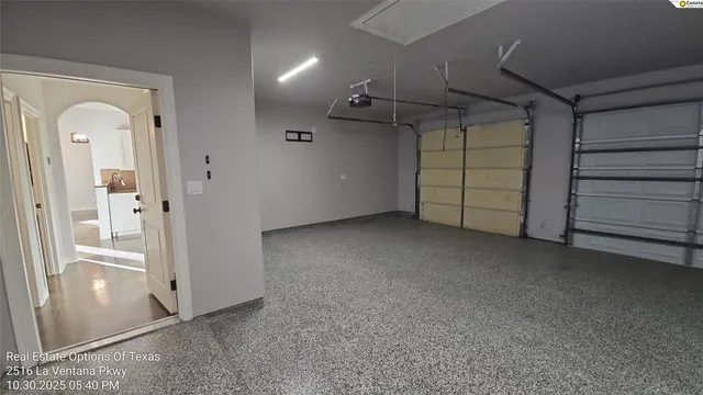 $899,900 | 2516 La Ventana Parkway, Driftwood, TX 78619