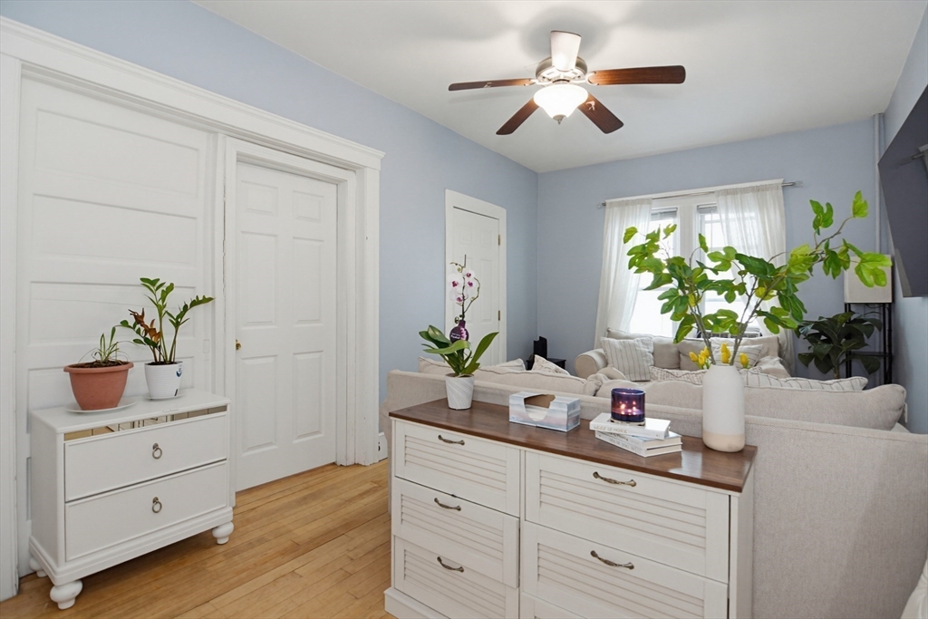 38 Oberlin Street Worcester, MA 01610 - Photo 17 of 34