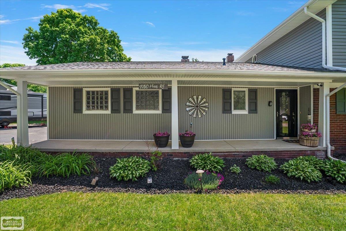 9780 Klais Road Clarkston, MI 48348 - Photo 7 of 60