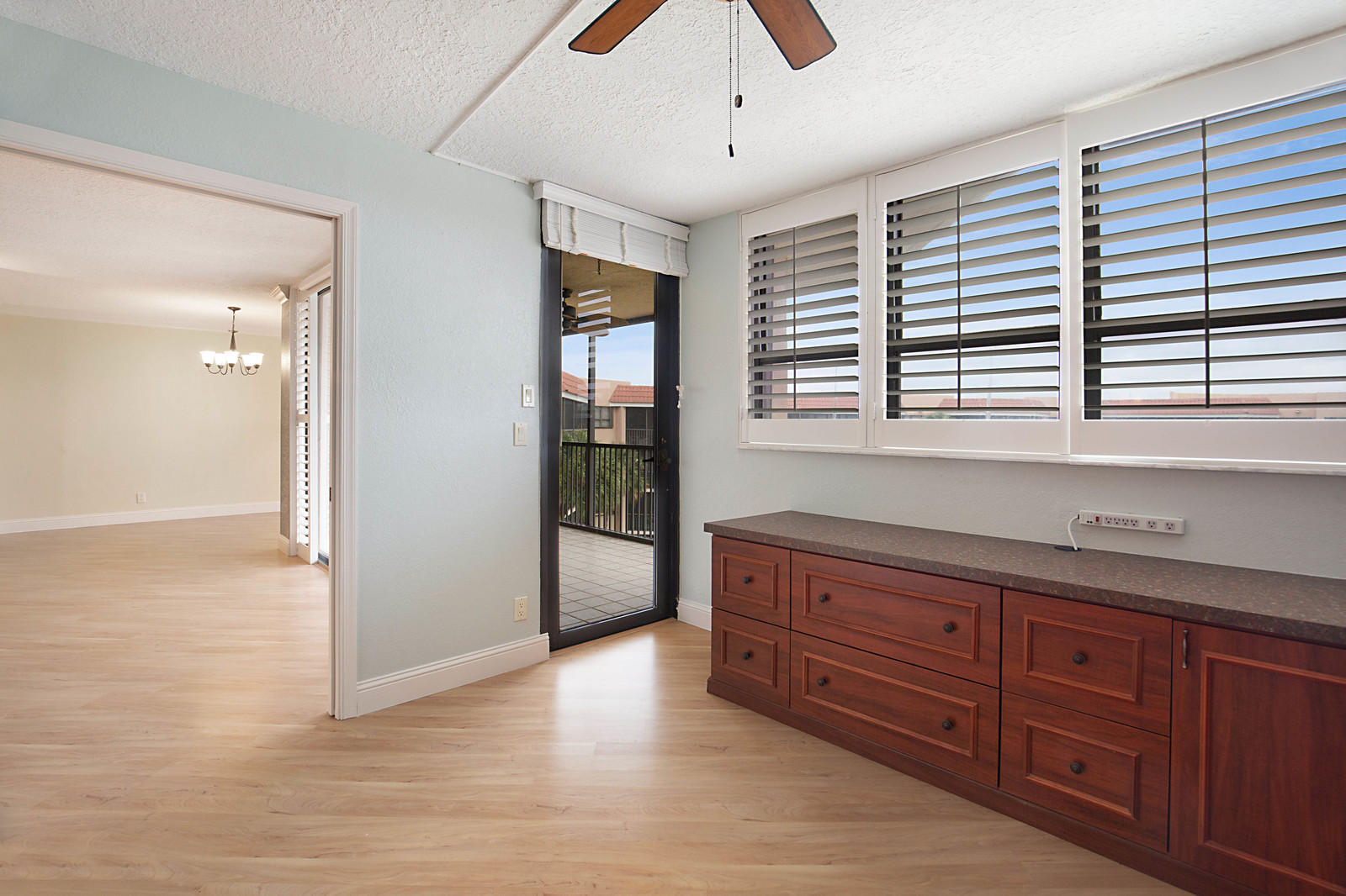 800 Jeffery Street, Unit 409 Boca Raton, FL 33487 - Photo 14 of 37 20230511202411988921000000-o