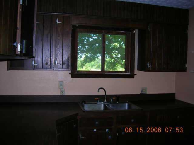 3573 Blacks Road Southwest Hebron, OH 43025 - Photo 4 of 5