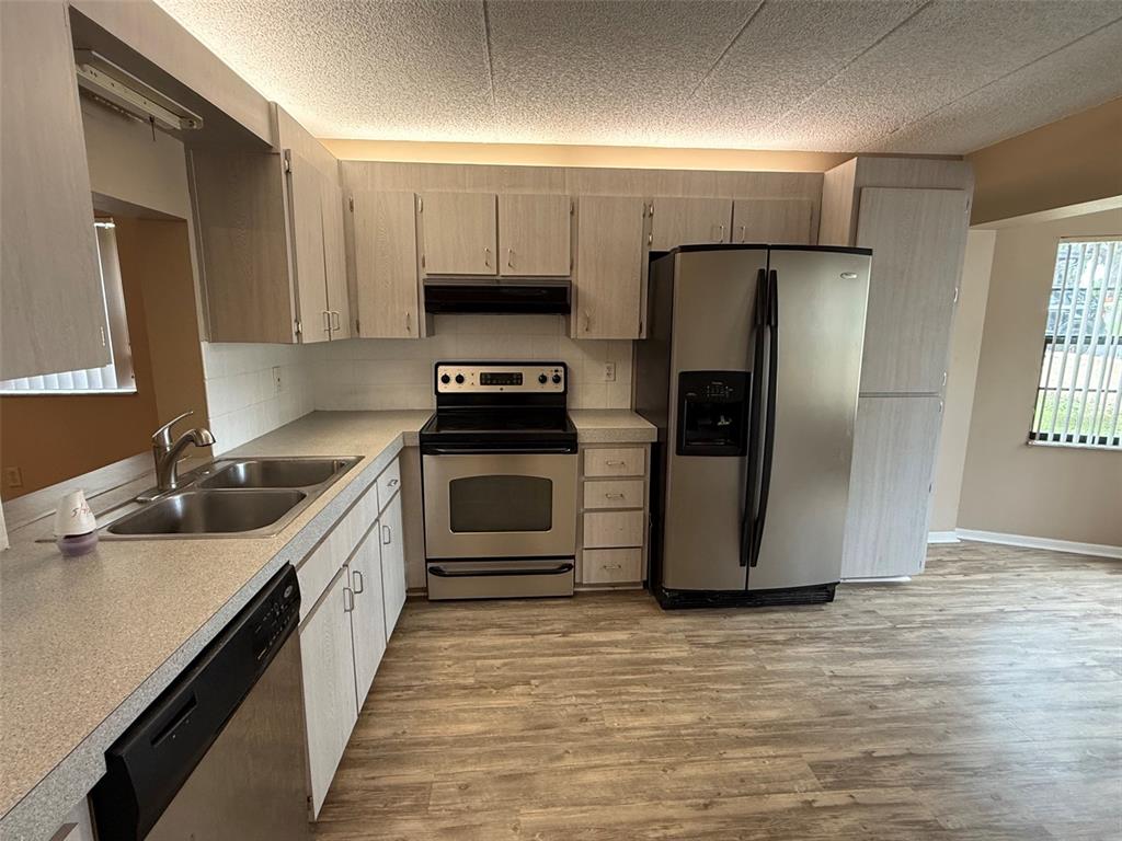 8621 Shadblow Court, Unit 4 Port Richey, FL 34668 - Photo 6 of 13