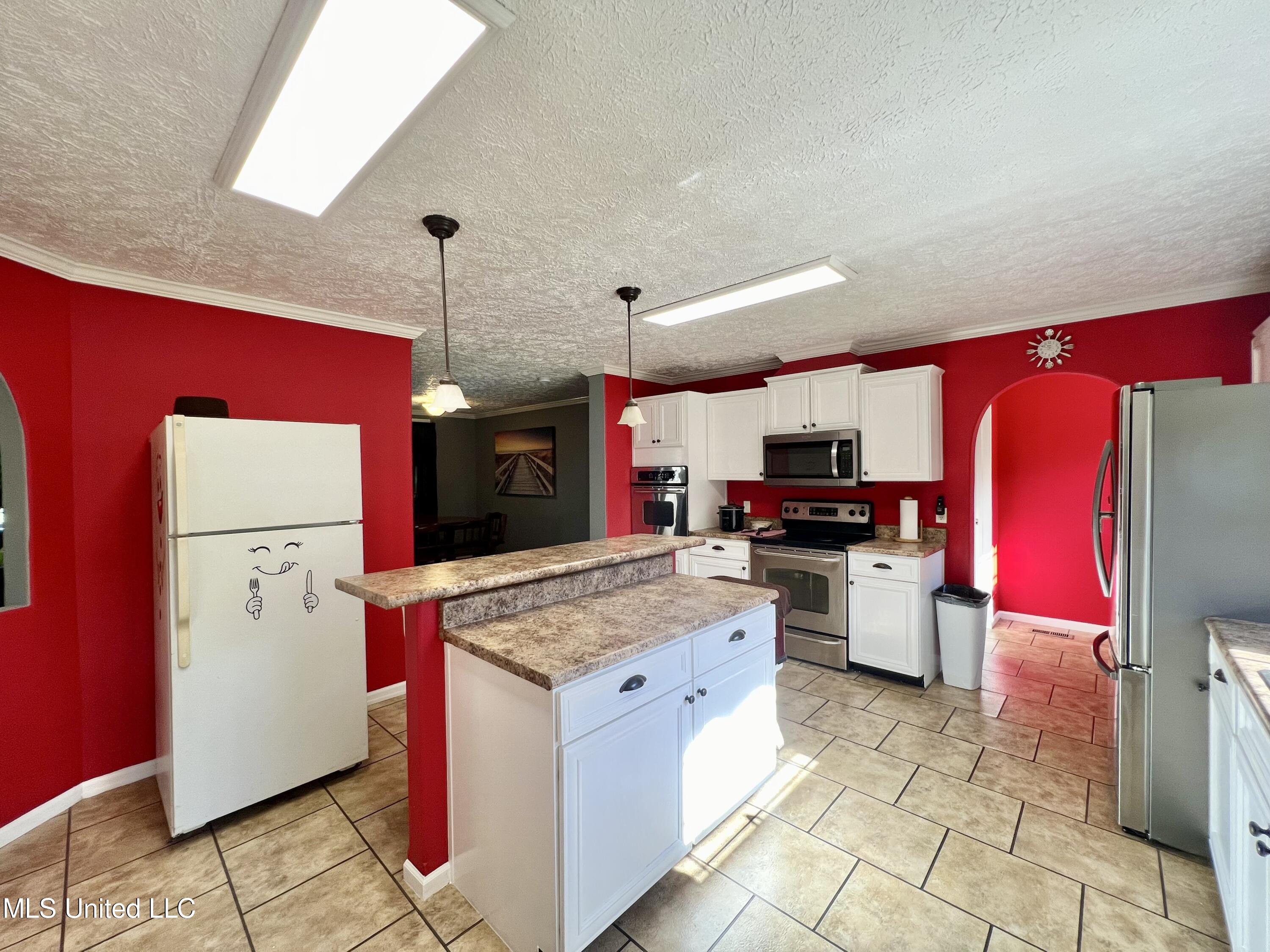 723 Wildcat Bottom Road Red Banks, MS 38661 - Photo 12 of 36 Kitchen 14