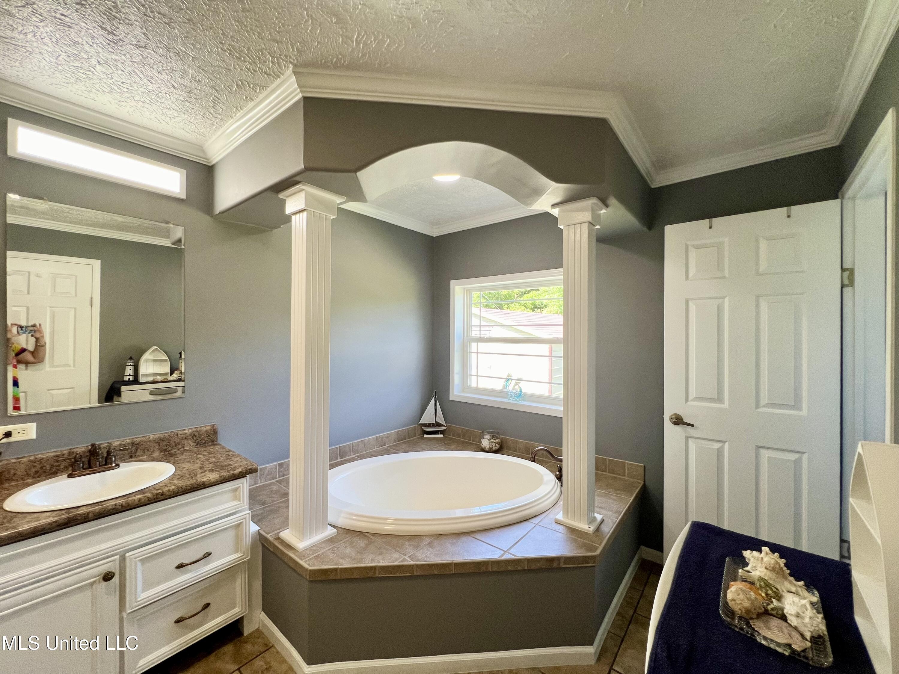 723 Wildcat Bottom Road Red Banks, MS 38661 - Photo 21 of 36 Master Bath 90