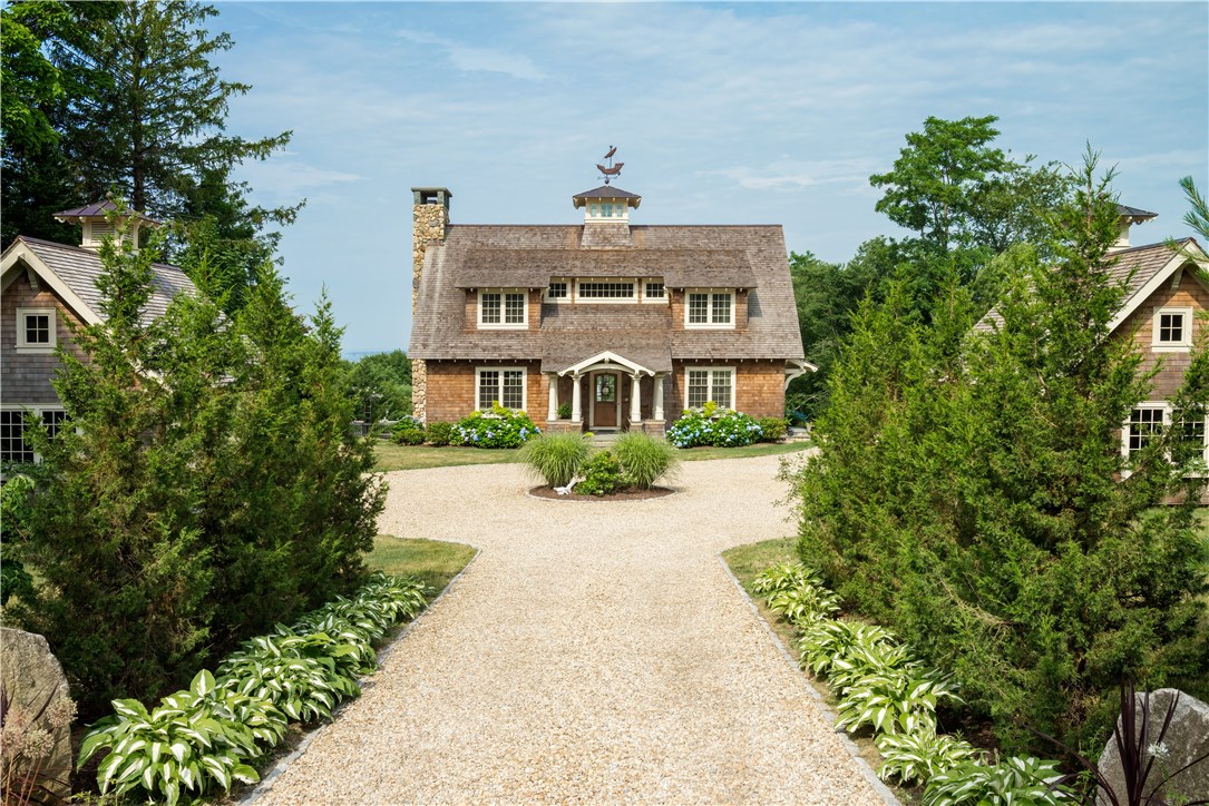 43 Sunset Road Bristol, RI 02809 - Photo 2 of 40