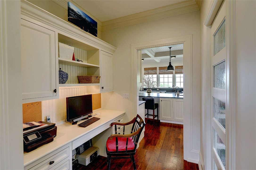 43 Sunset Road Bristol, RI 02809 - Photo 24 of 40