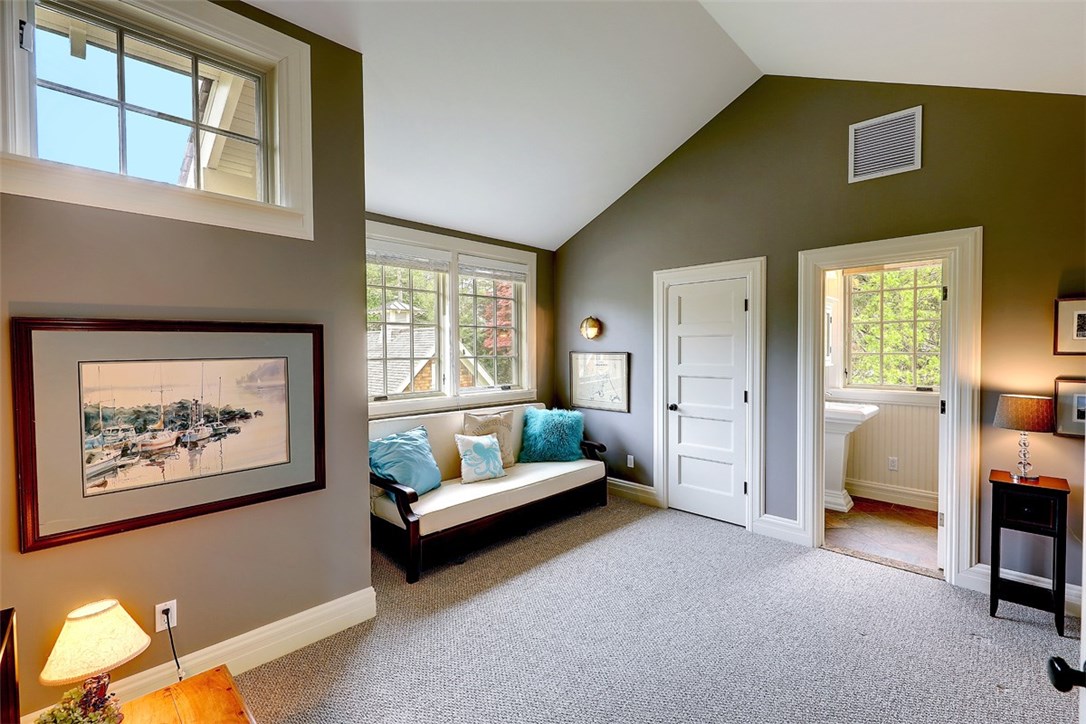 43 Sunset Road Bristol, RI 02809 - Photo 30 of 40
