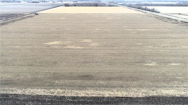 $367,500 | 4 69th Highway, Pattonsburg, MO 64670