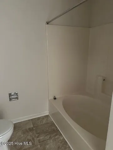 $775 | 2928 West Hills Drive, Unit F, Greenville, NC 27834