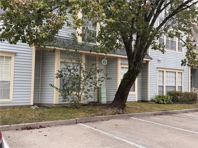 $225,000 | 3724 Audubon Trace, Unit 3724, Jefferson, LA 70121