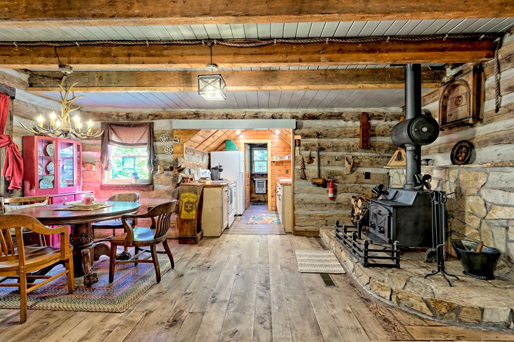 1064 Muskrat Creek Road Hayesville, NC 28904 - Photo 11 of 67