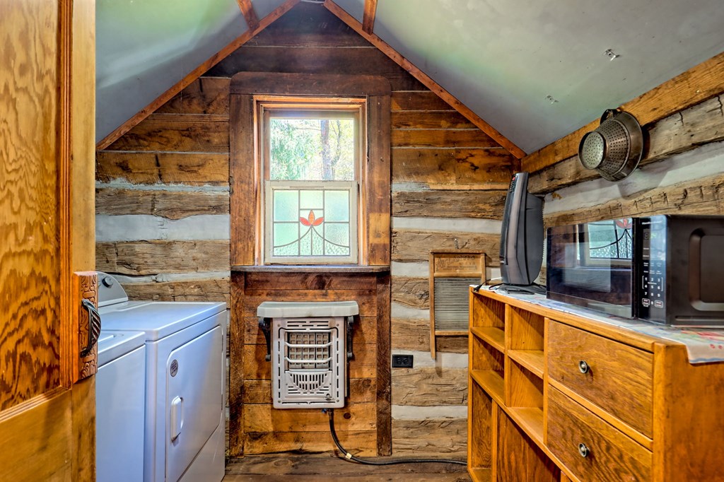 1064 Muskrat Creek Road Hayesville, NC 28904 - Photo 14 of 67 a view of front door of house