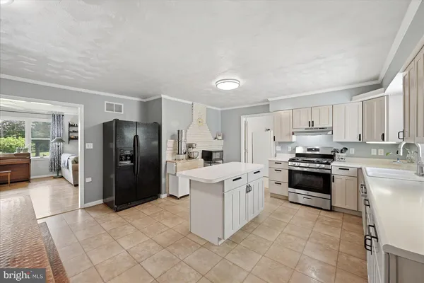 $960,000 | 165 Wilson Burke Road, Front Royal, VA 22630