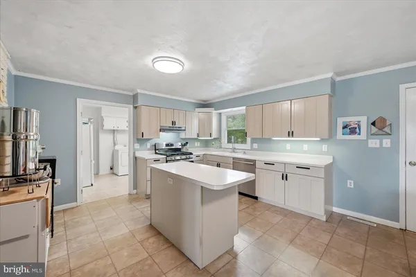 $960,000 | 165 Wilson Burke Road, Front Royal, VA 22630