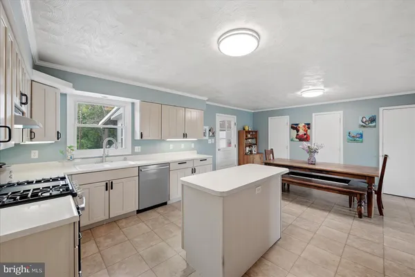 $960,000 | 165 Wilson Burke Road, Front Royal, VA 22630
