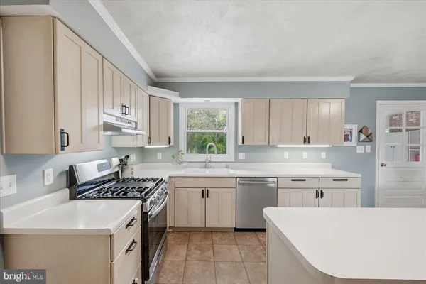 $960,000 | 165 Wilson Burke Road, Front Royal, VA 22630
