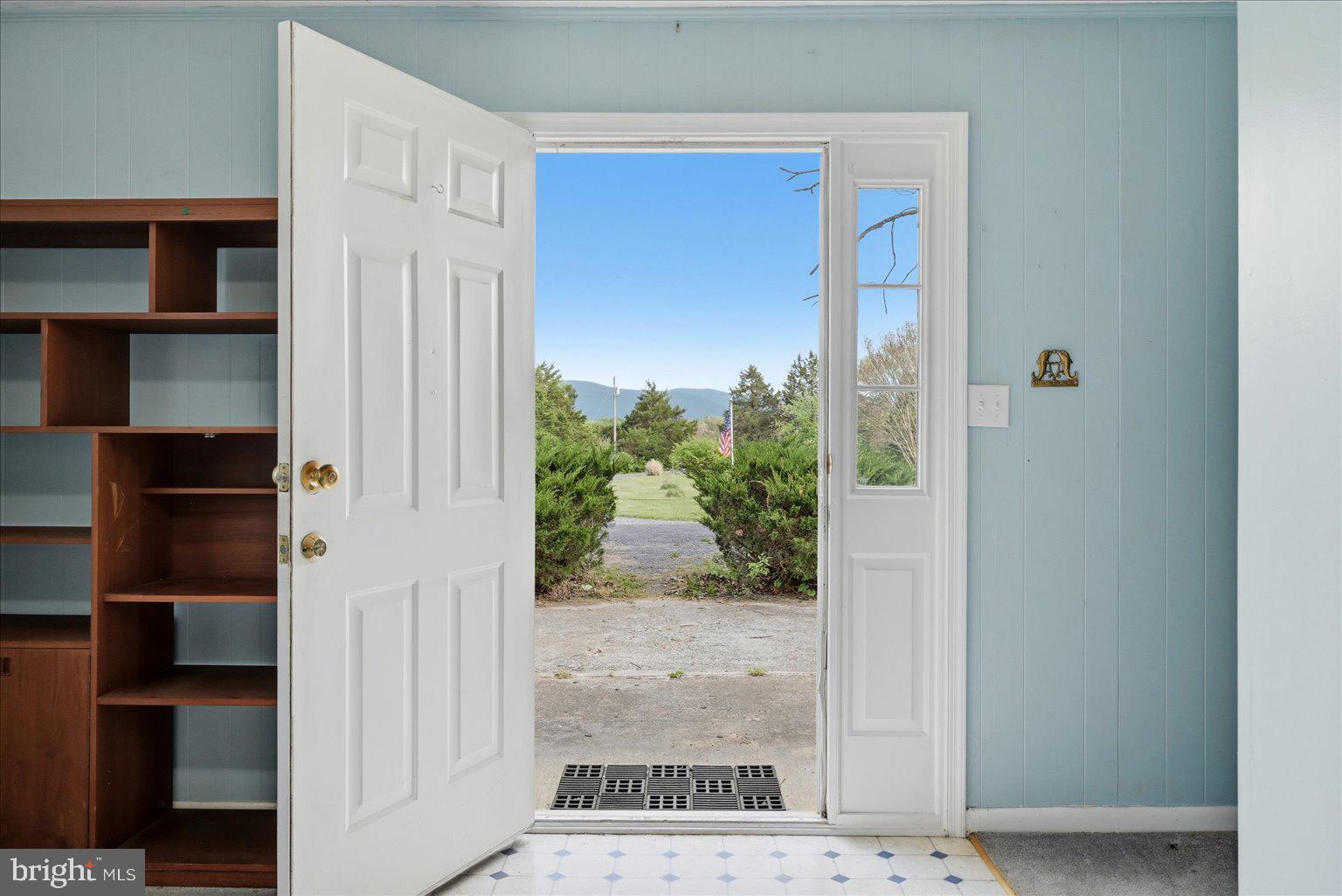 165 Wilson Burke Road Front Royal, VA 22630 - Photo 64 of 134 Apartment Entrance