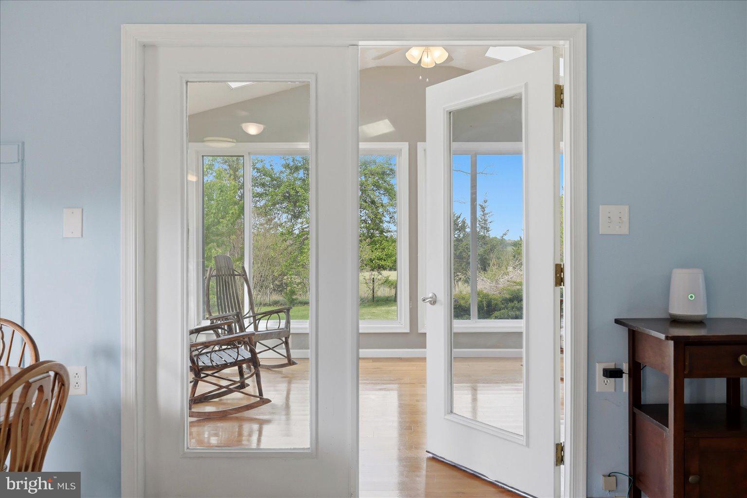 165 Wilson Burke Road Front Royal, VA 22630 - Photo 67 of 134 Apartment Sunroom