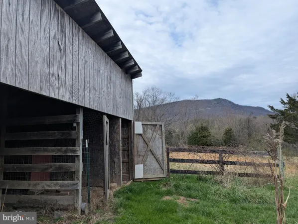 $960,000 | 165 Wilson Burke Road, Front Royal, VA 22630