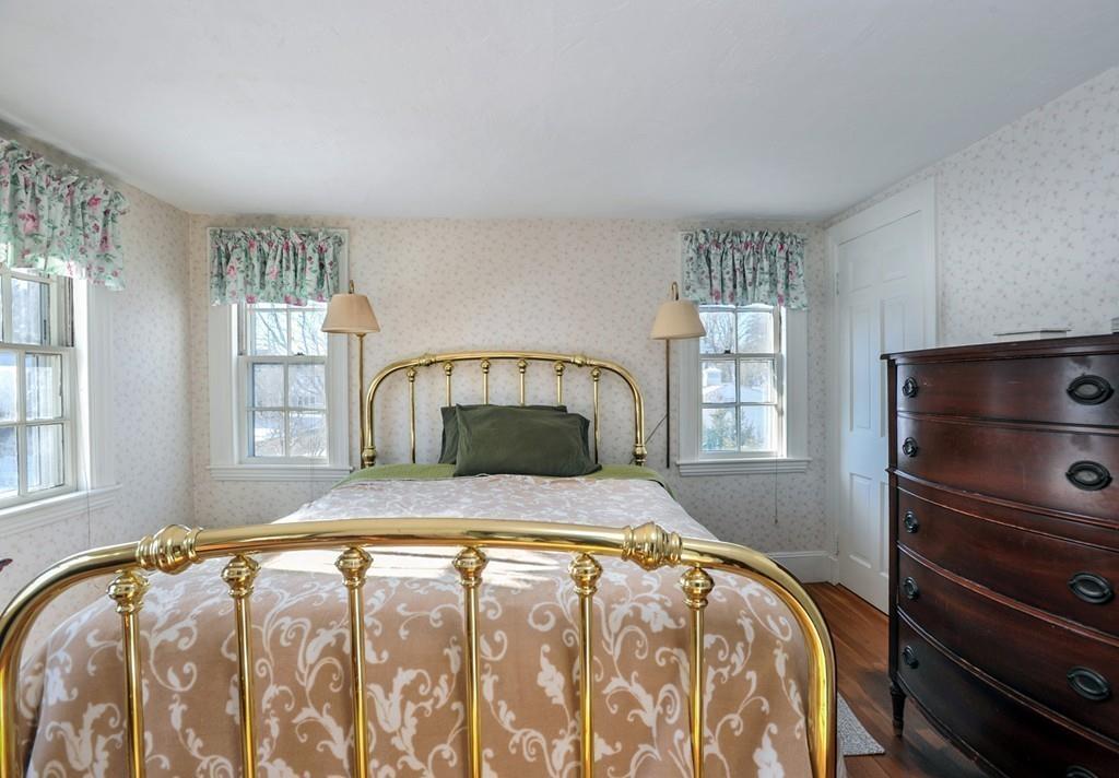 10 Stoddard Road Hingham, MA 02043 - Photo 18 of 26 Gallery Image 18