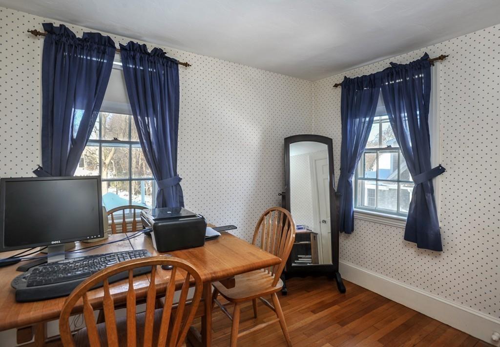 10 Stoddard Road Hingham, MA 02043 - Photo 21 of 26 Gallery Image 21