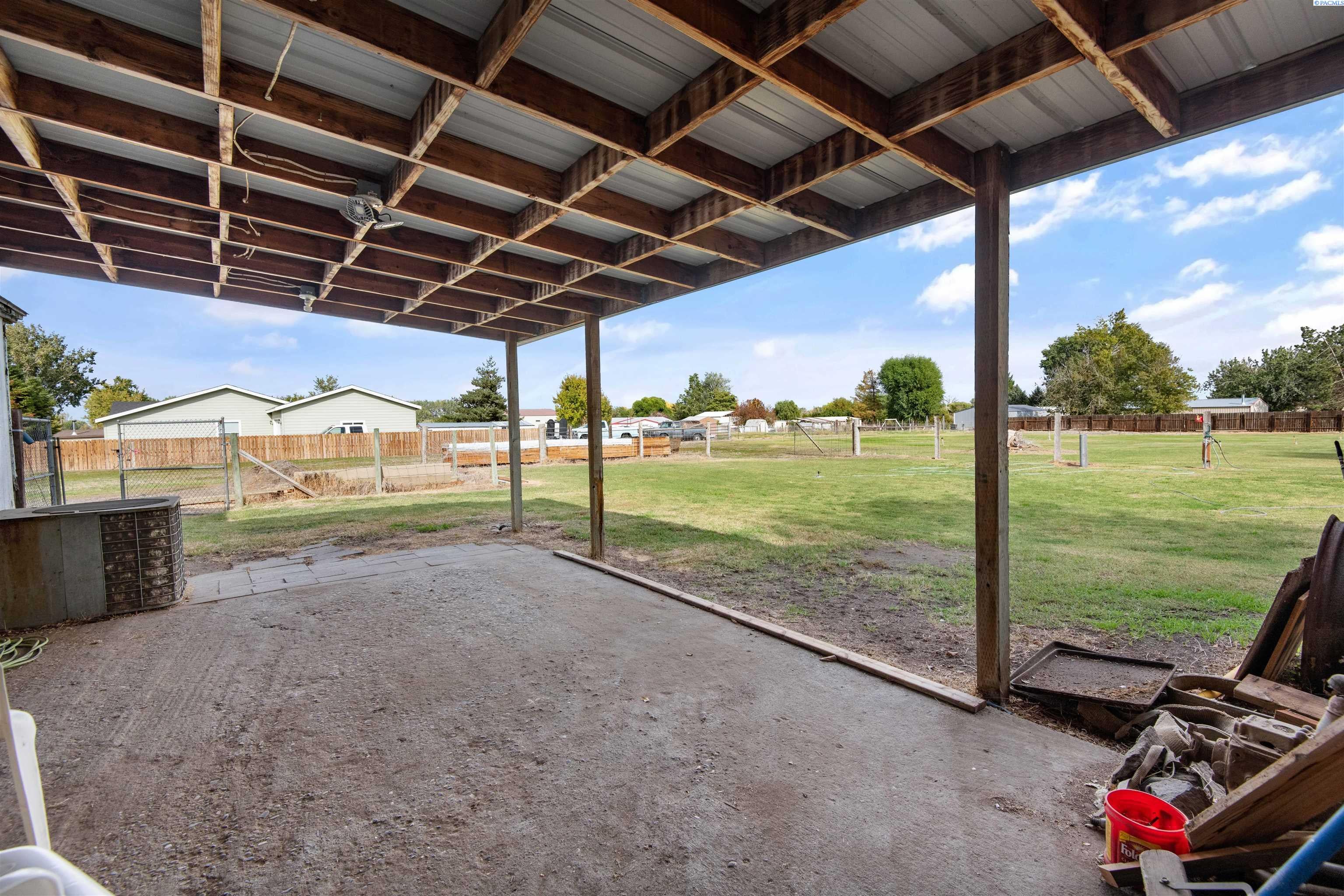33805 South Haney Road Kennewick, WA 99337 - Photo 14 of 20 Gallery Image 14