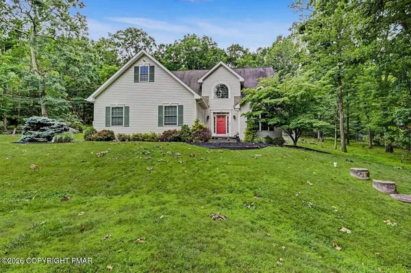 $464,900 | 7216 Moss Drive, Swiftwater, PA 18370