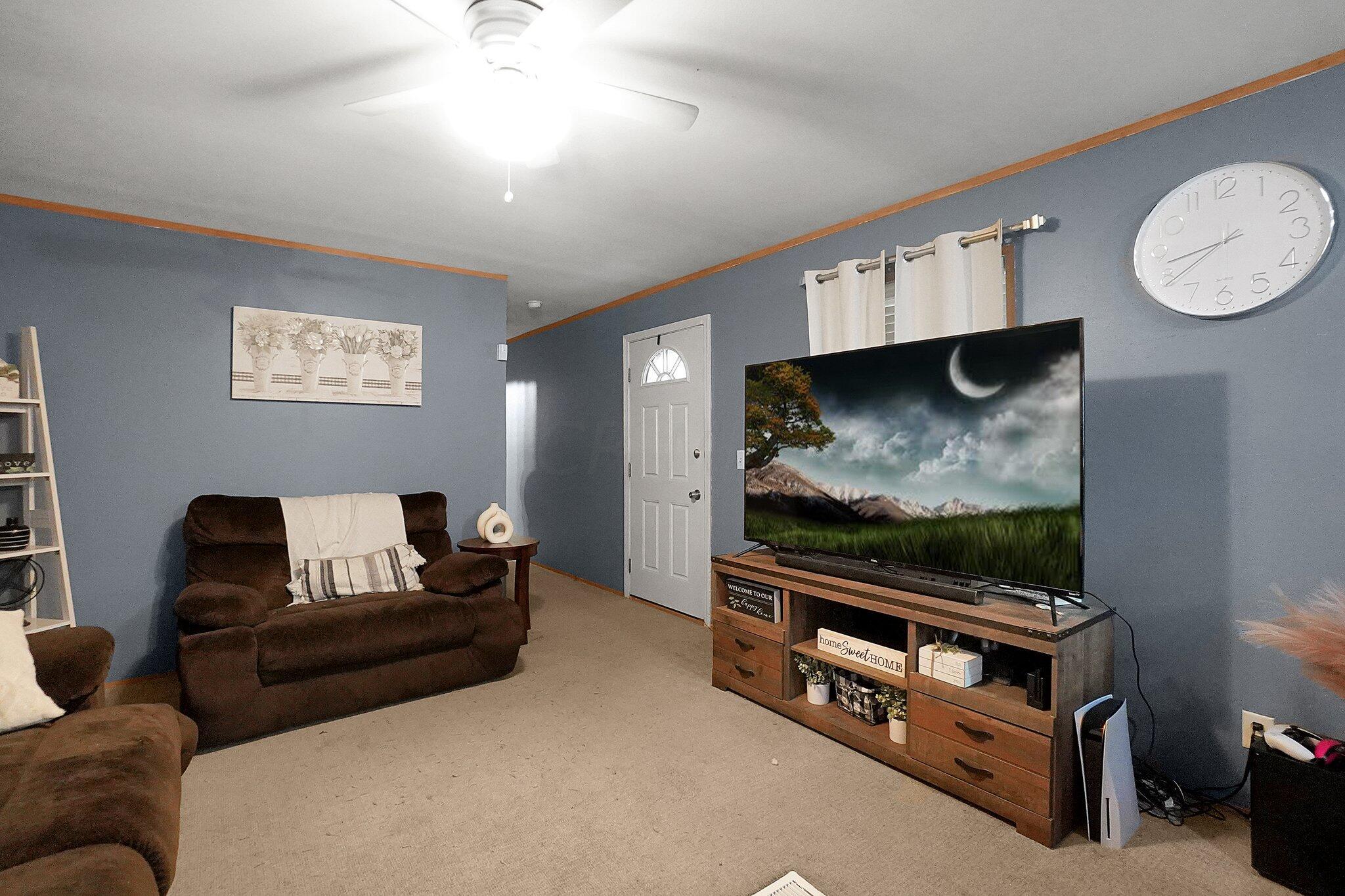 307 Chambersburg Road Columbus, OH 43207 - Photo 6 of 24 6-web-or-mls-307-chambersburg-rd