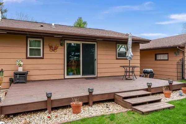 $334,900 | 718 Crist Road, Beloit, WI 53511