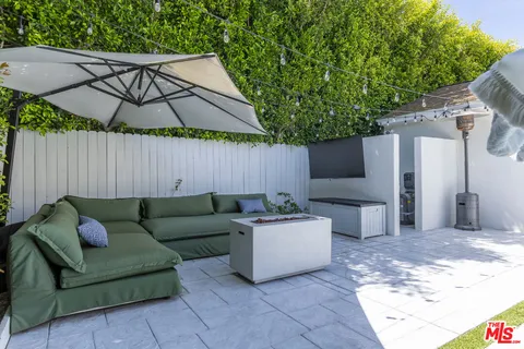 $2,795,000 | Undisclosed Address, Los Angeles, CA 90036