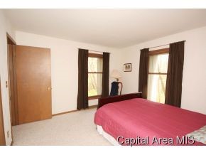 2430 Churchill Road Springfield, IL 62702 - Photo 14 of 19