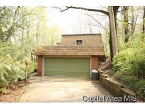 2430 Churchill Road Springfield, IL 62702 - Photo 5 of 19