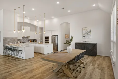 $570,000 | 2009 Discovery Well Drive, Liberty Hill, TX 78642