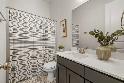 $570,000 | 2009 Discovery Well Drive, Liberty Hill, TX 78642