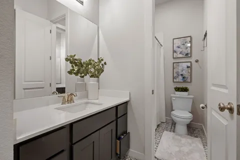 $570,000 | 2009 Discovery Well Drive, Liberty Hill, TX 78642